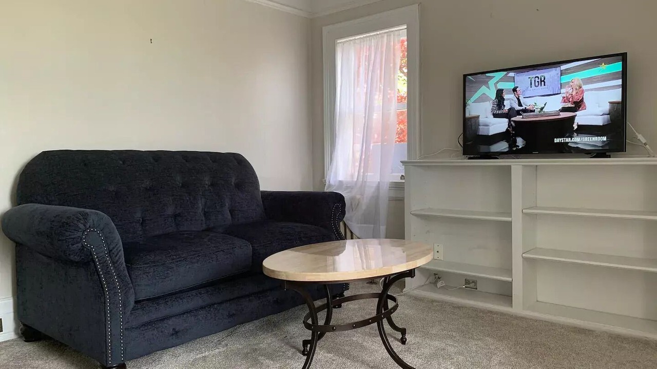 Photo of Livingroom in New Tacoma