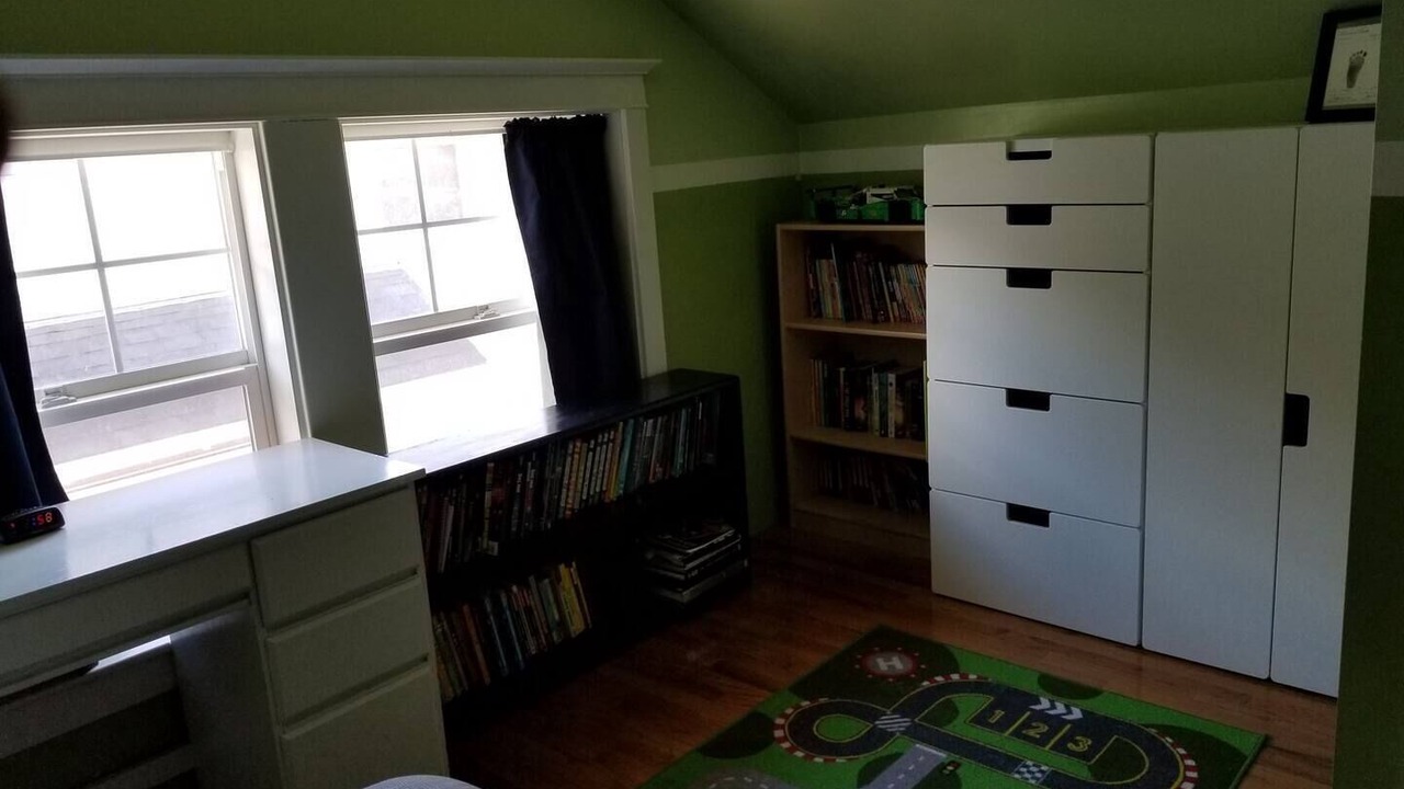 Photo of Bedroom in Sellwood-Moreland