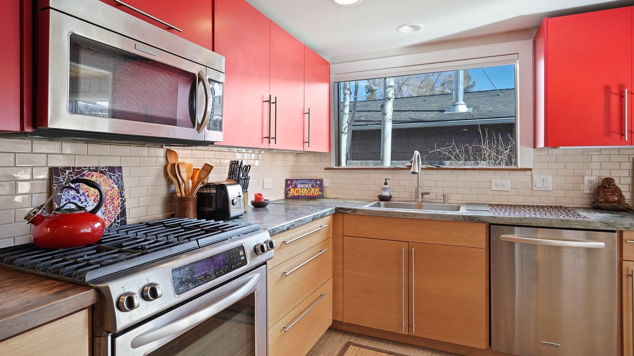Photo of Kitchen in River West