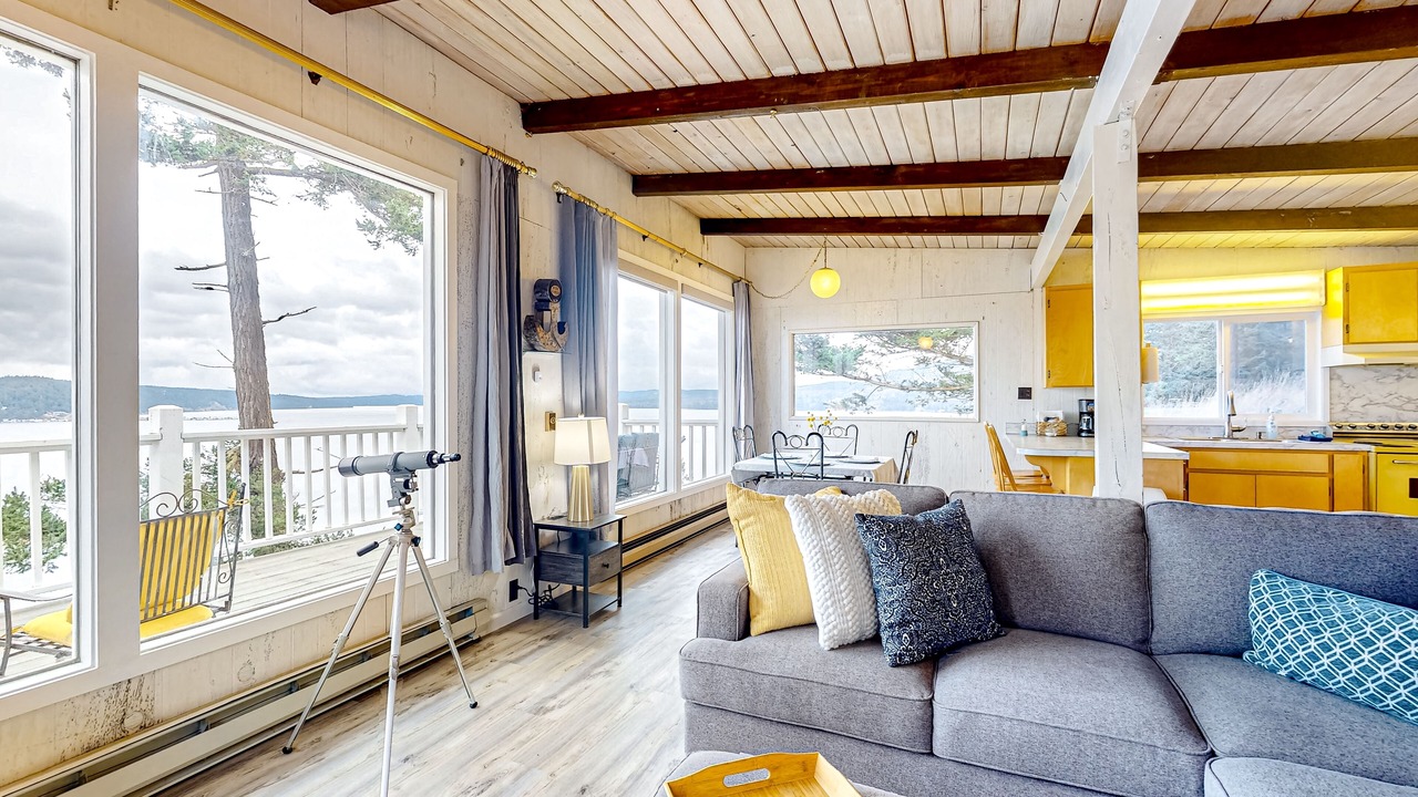 Photo of Livingroom in Diamond Point
