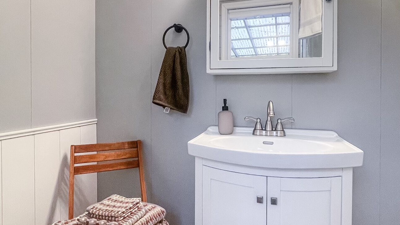 Photo of Bathroom in Point Roberts