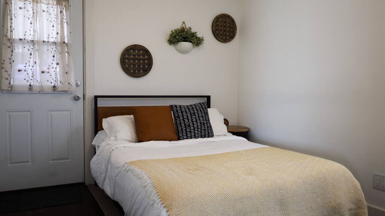 Photo of Bedroom in Downtown Klamath Falls