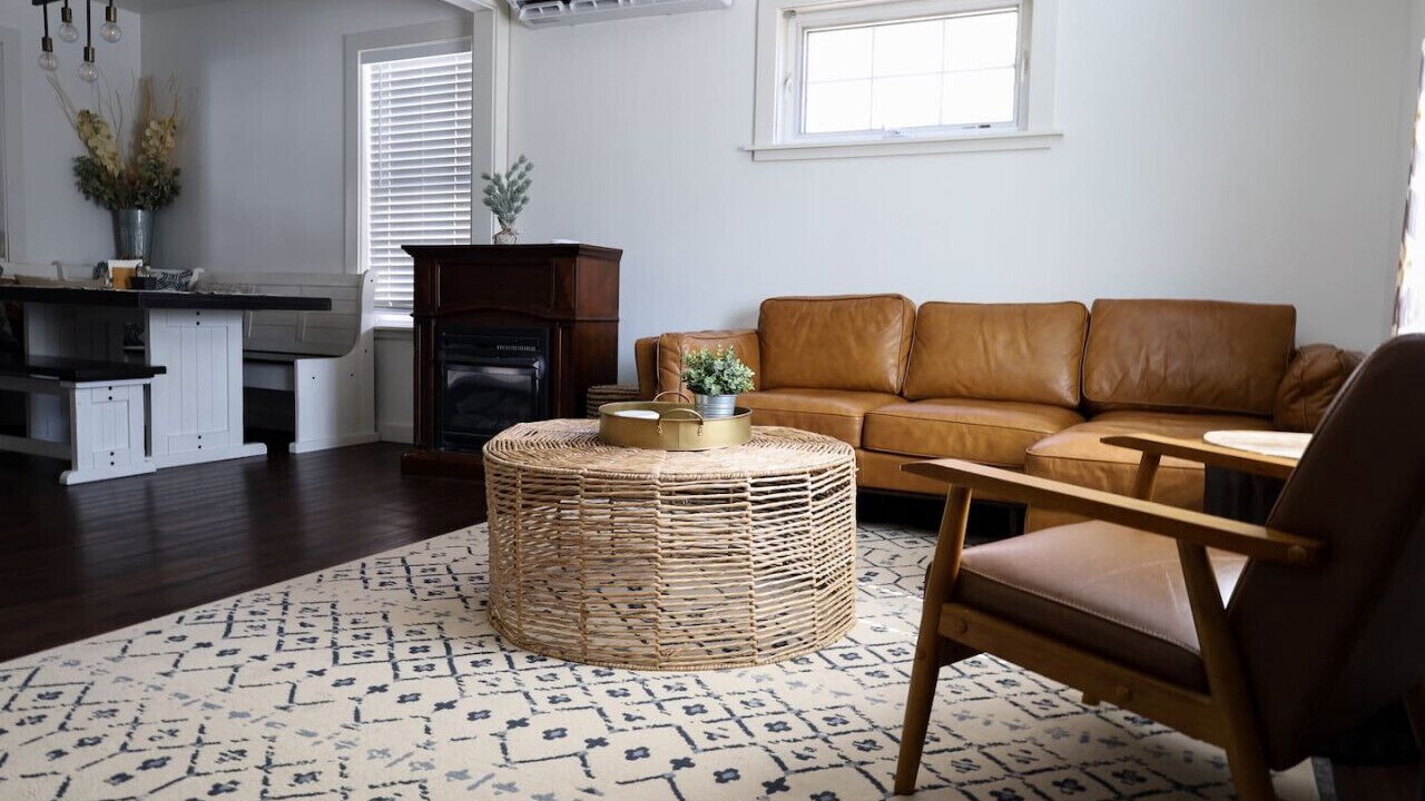 Photo of Livingroom in Downtown Klamath Falls