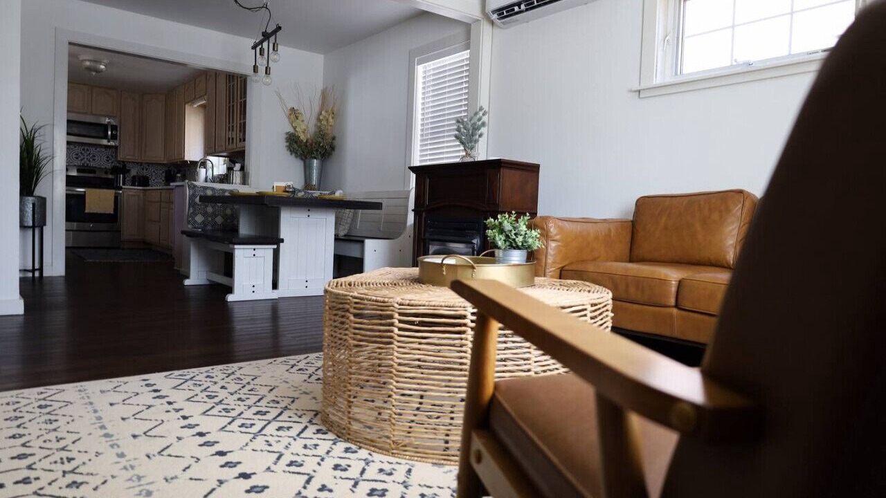 Photo of Livingroom in Downtown Klamath Falls
