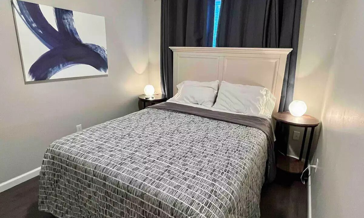 Photo of Bedroom in Ferndale