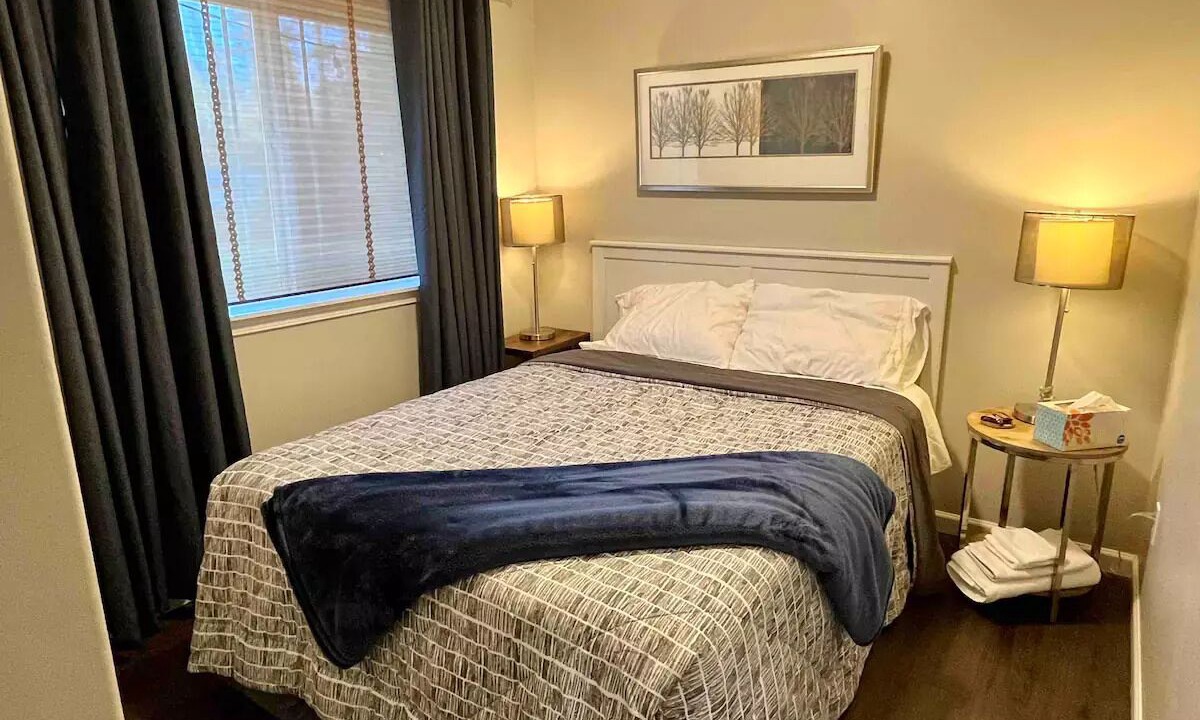 Photo of Bedroom in Ferndale