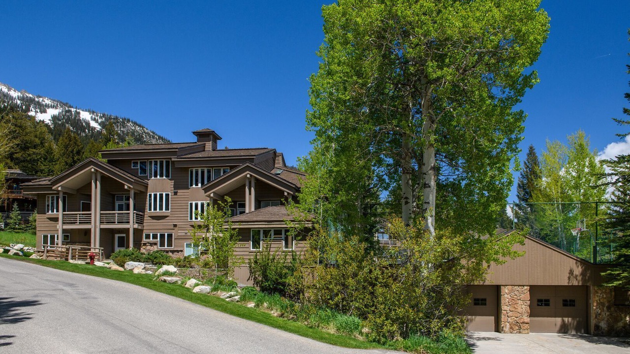 Photo of Others in Teton Village