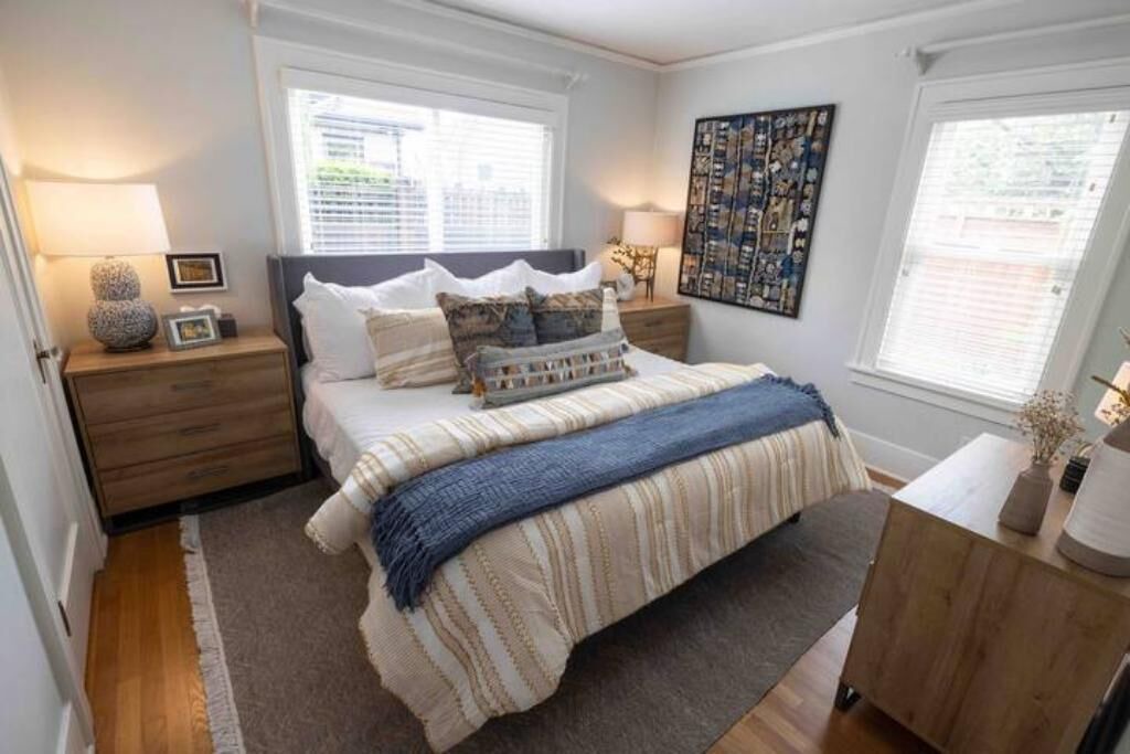 Photo of Bedroom in North End
