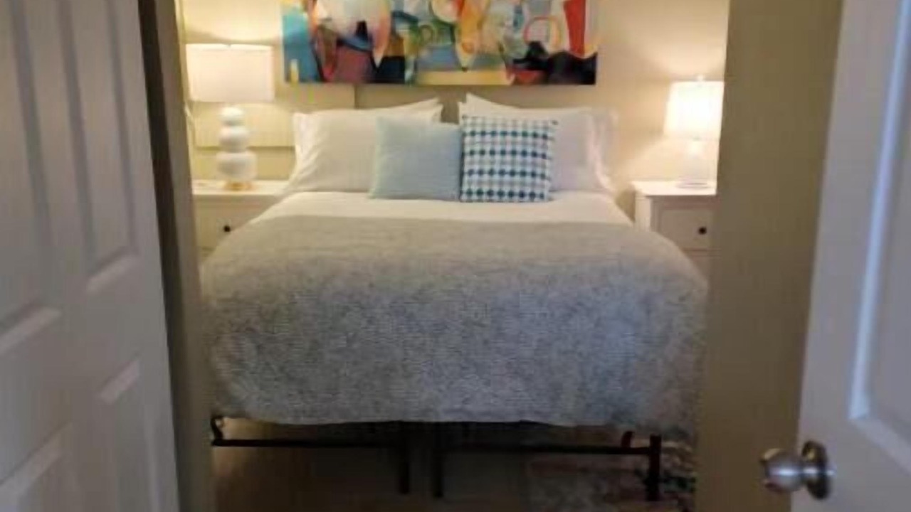 Photo of Bedroom in Richland