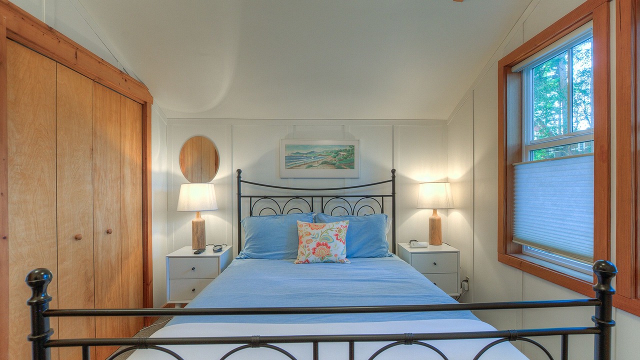 Photo of Bedroom in Eastsound