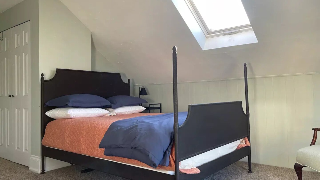 Photo of Bedroom in North End