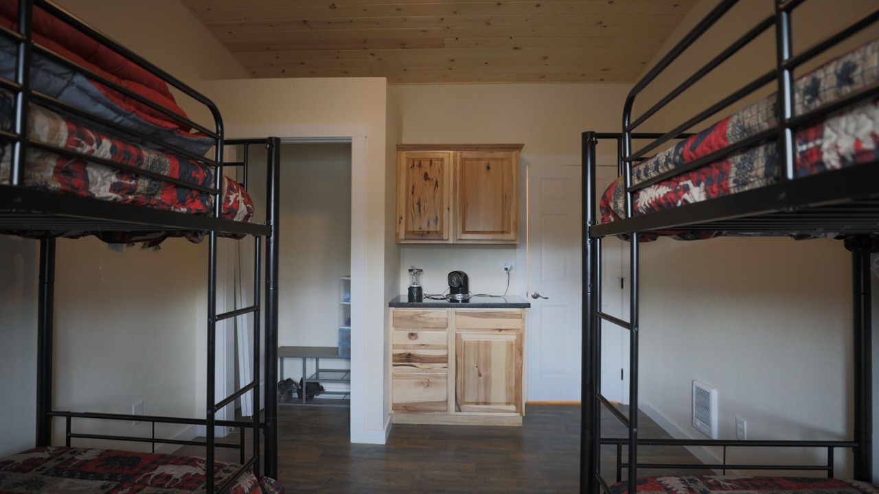 Photo of Bedroom in Crescent