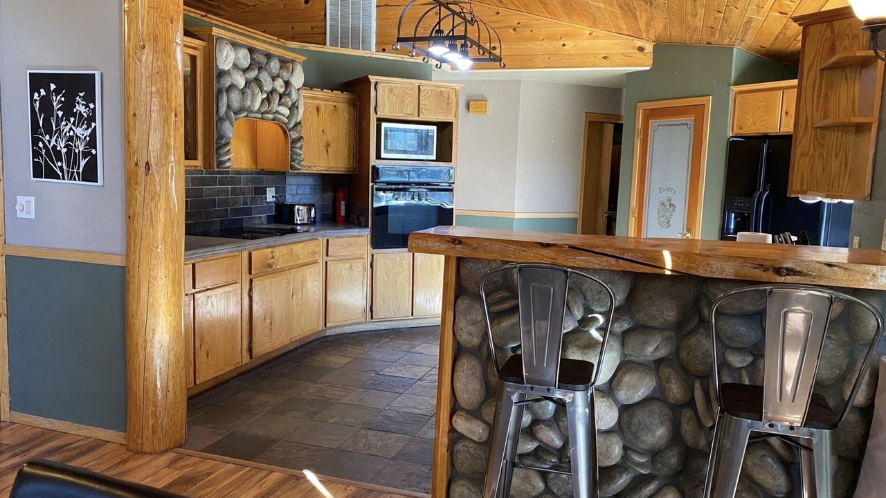 Photo of Kitchen in Weed