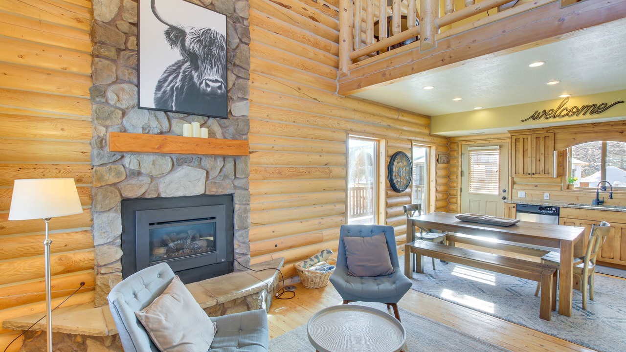 Photo of Livingroom in Sweetwater
