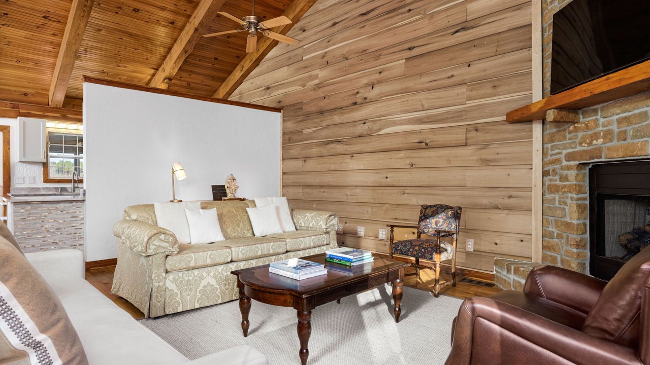 Photo of Livingroom in Chewalla