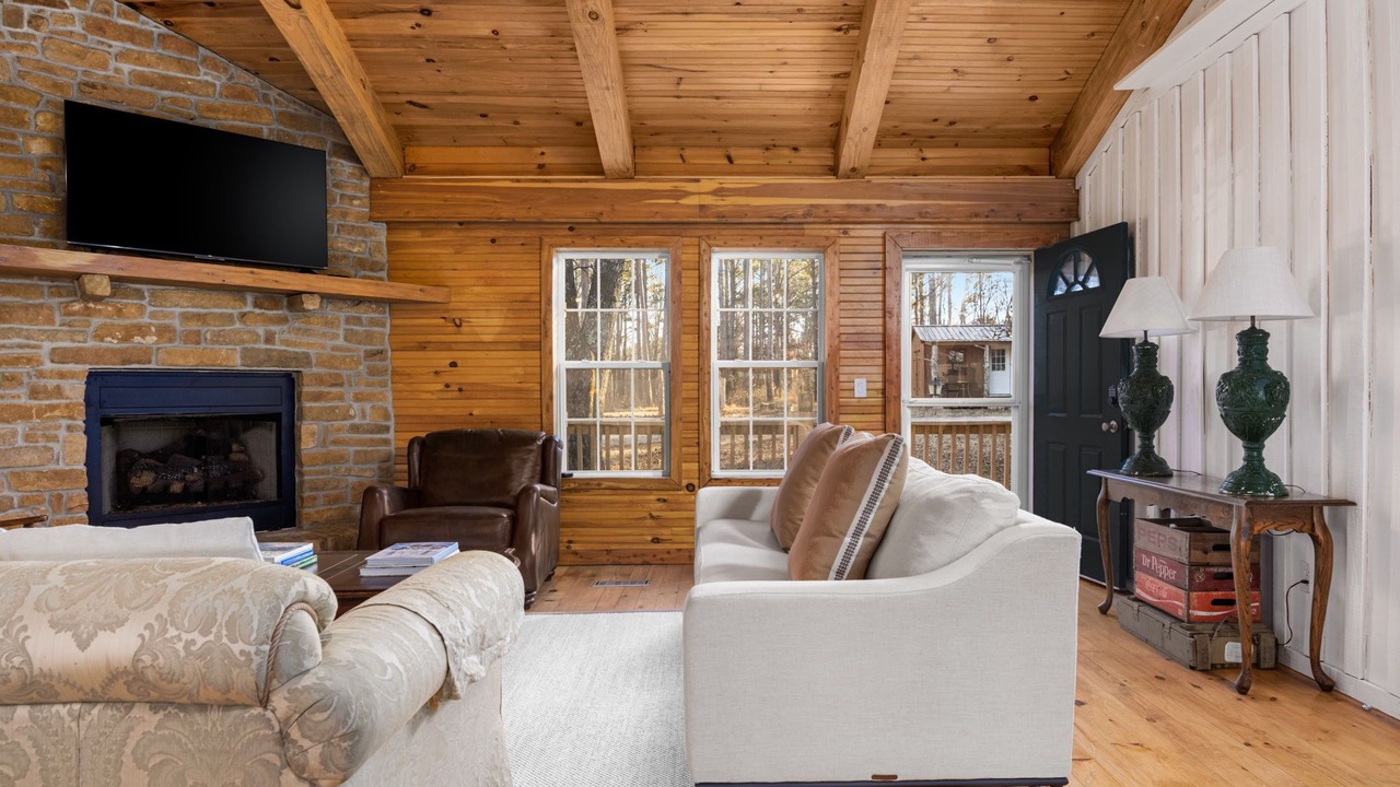 Photo of Livingroom in Chewalla