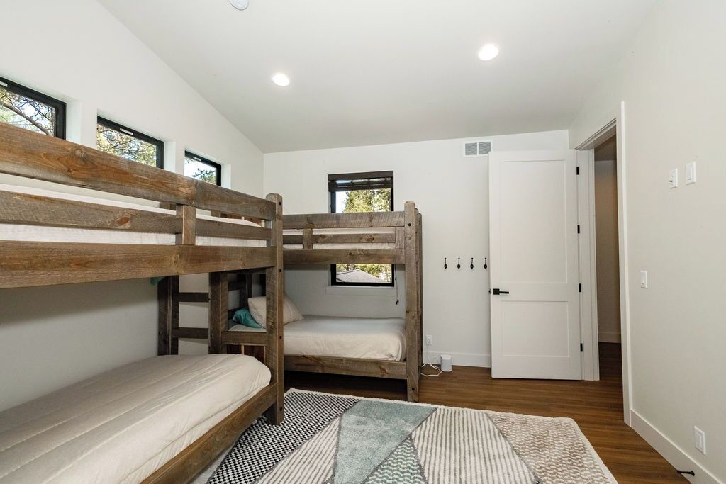 Photo of Bedroom in Sunriver