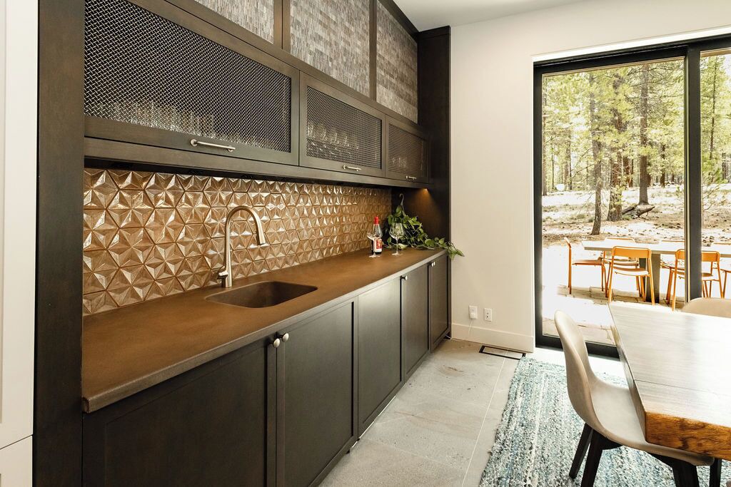 Photo of Livingroom in Sunriver