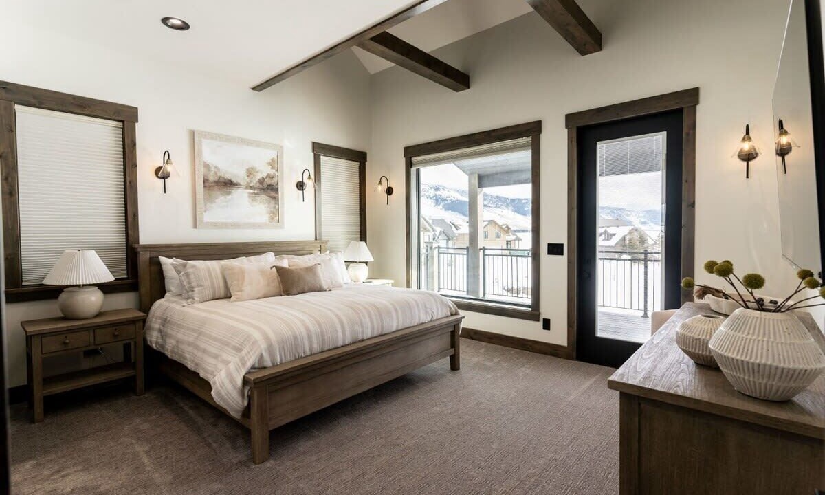 Photo of Bedroom in Island Park