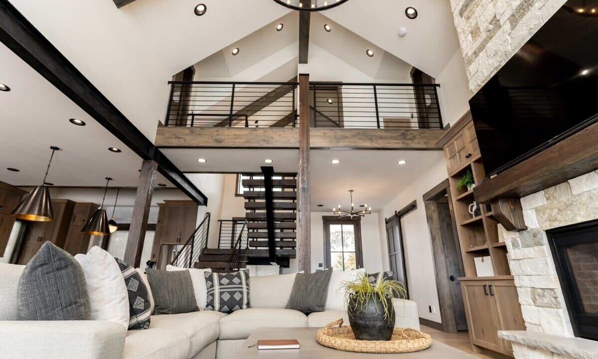 Photo of Livingroom in Island Park