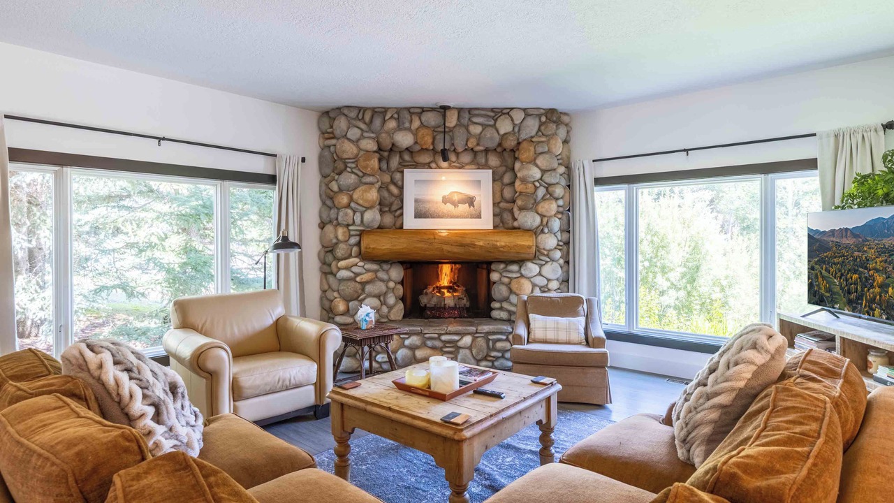 Photo of Livingroom in Elkhorn Village