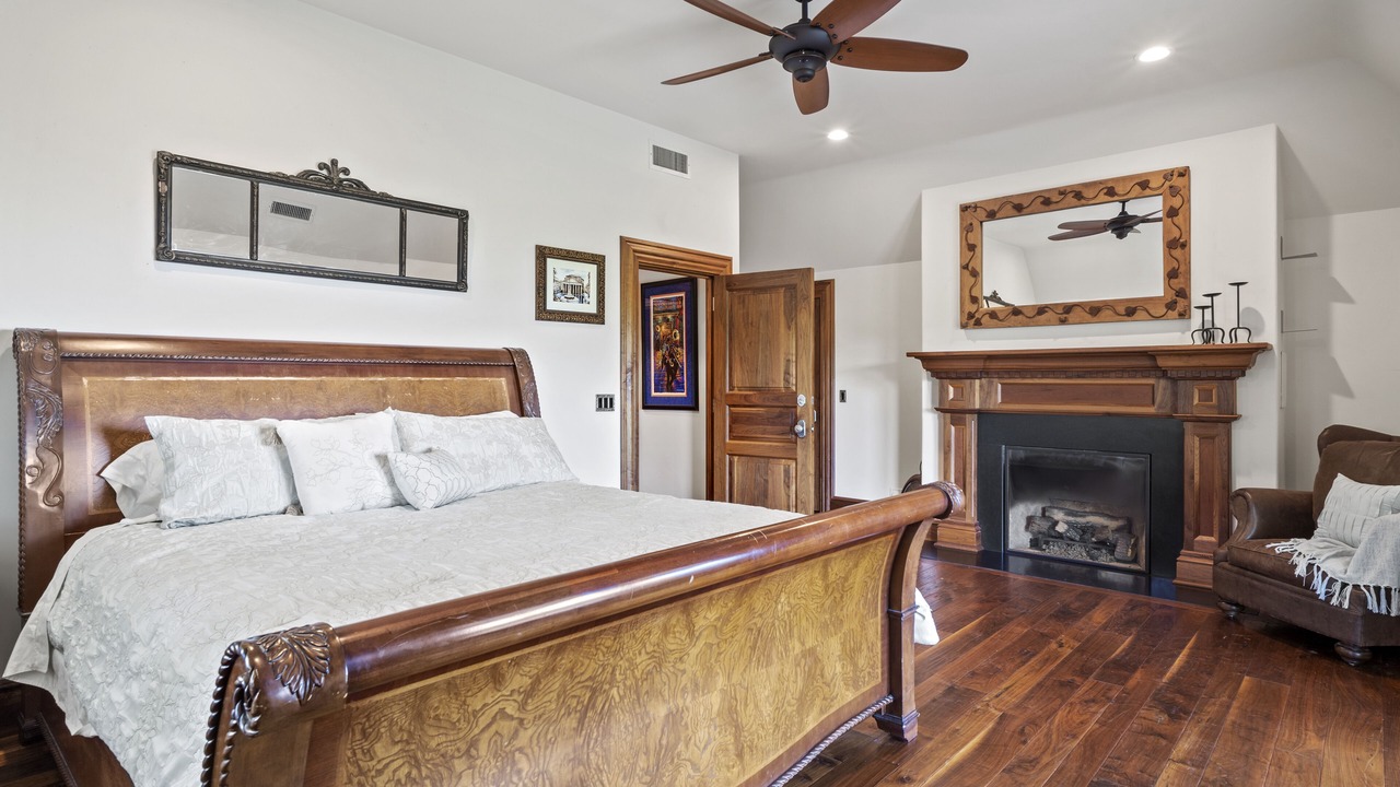 Photo of Bedroom in Ashland