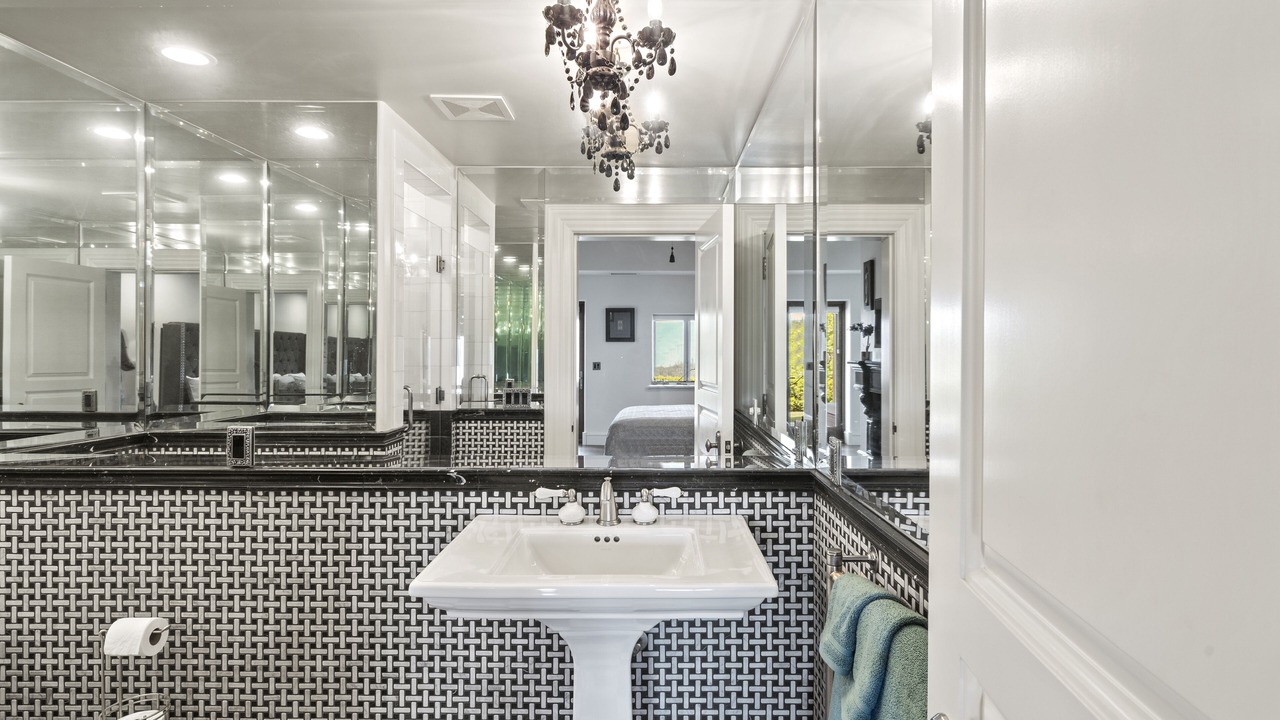 Photo of Bathroom in Ashland