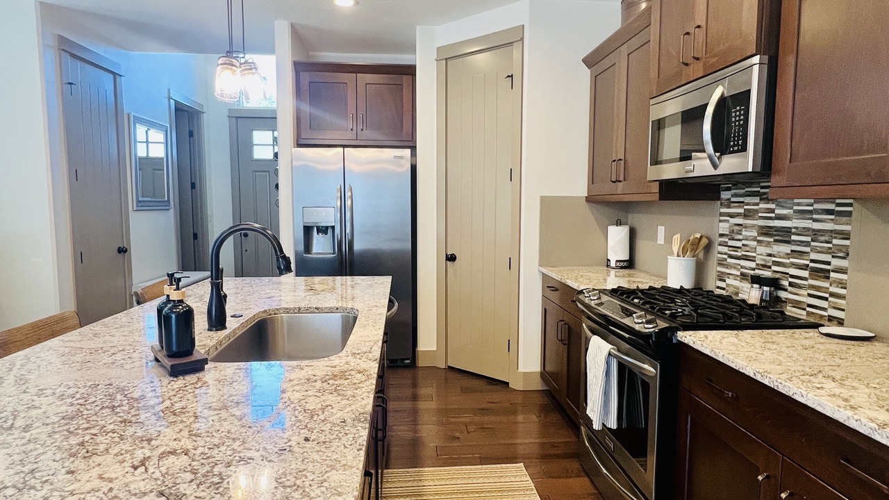 Photo of Kitchen in Harris Ranch