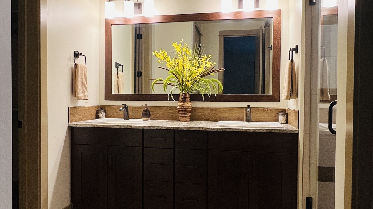 Photo of Bathroom in Harris Ranch