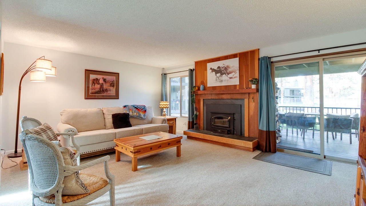 Photo of Livingroom in Sisters