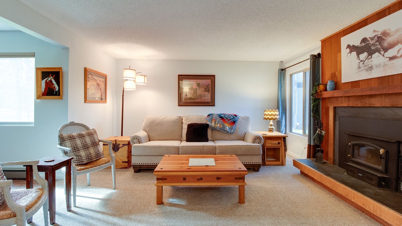 Photo of Livingroom in Sisters