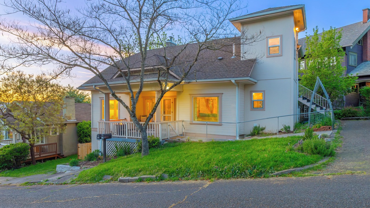 Photo of Outdoor in Roseburg