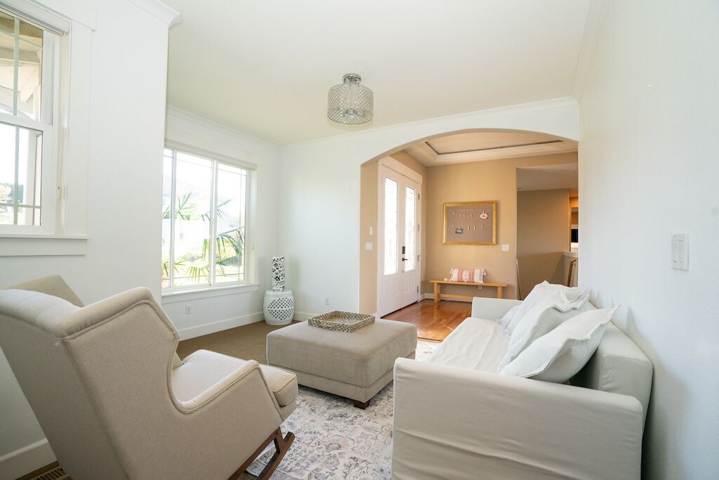 Photo of Livingroom in Northeast Tacoma
