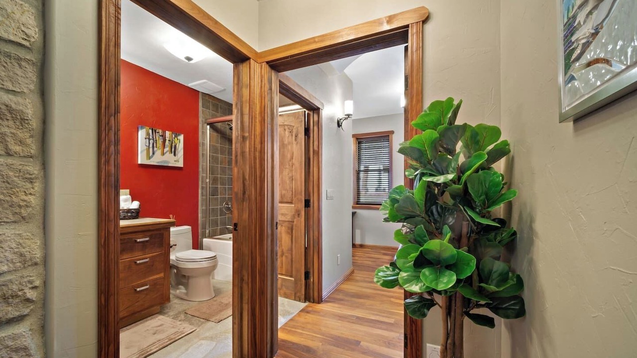 Photo of Bathroom in Sandpoint