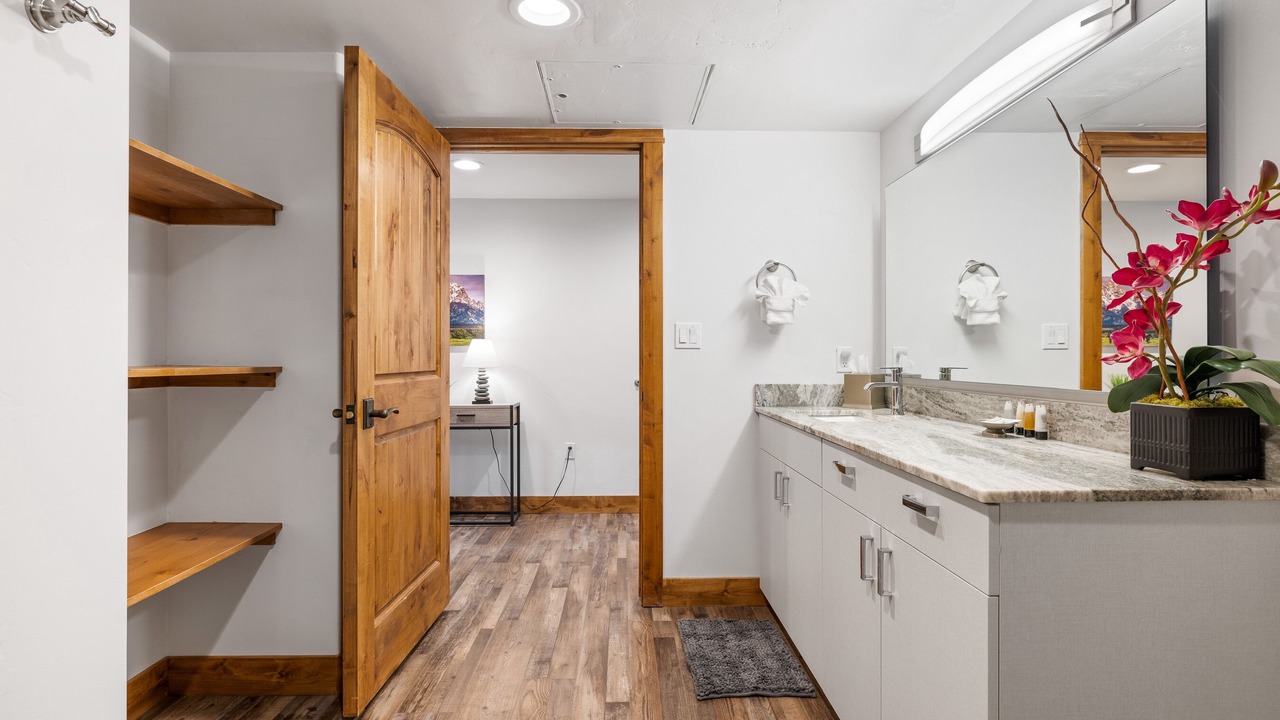 Photo of Bathroom in Donnelly