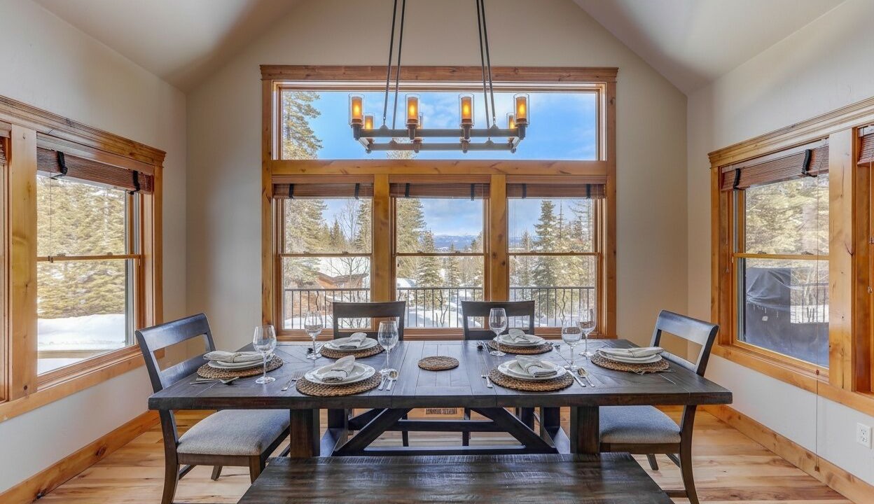 Photo of Outdoor in Tamarack