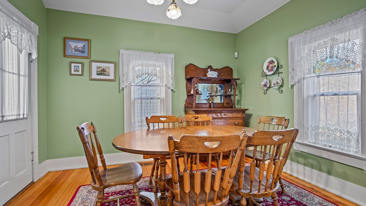 Photo of Others in Siskiyou-Hargadine Historic District