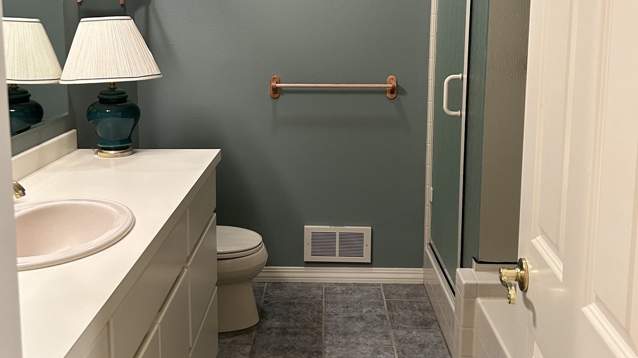 Photo of Bathroom in Black Butte Ranch