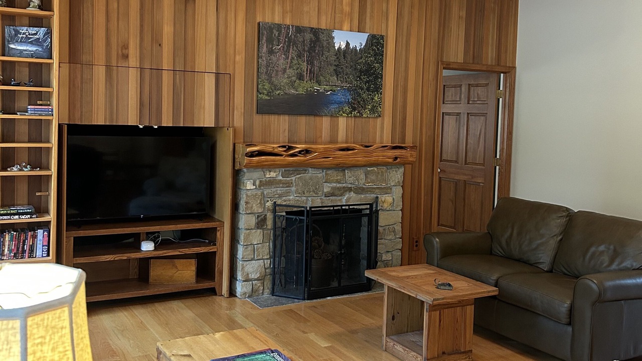 Photo of Livingroom in Black Butte Ranch