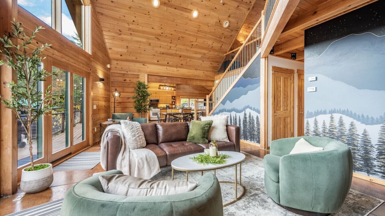 Photo of Livingroom in Port Angeles