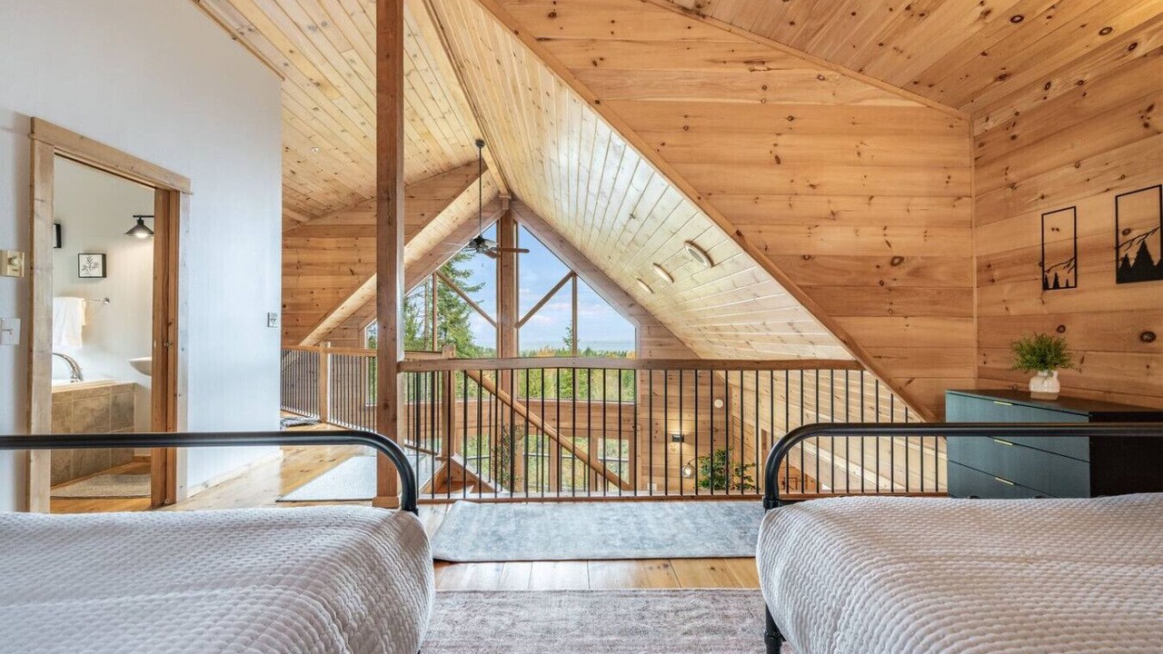 Photo of Bedroom in Port Angeles