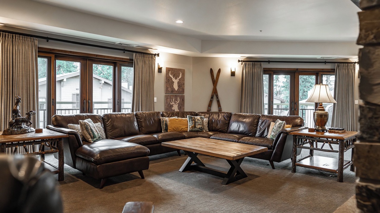 Photo of Livingroom in McCall