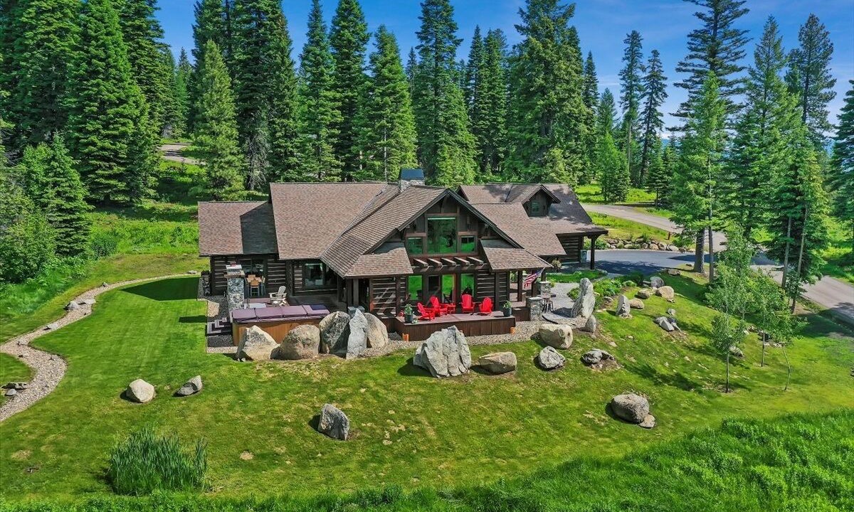 Photo of Others in Tamarack