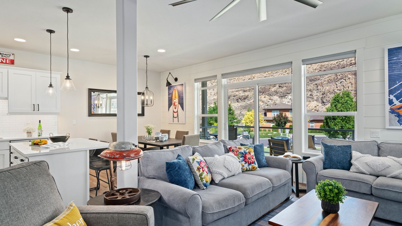 Photo of Livingroom in Quincy