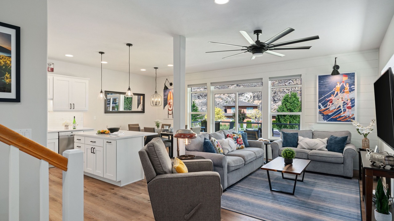 Photo of Livingroom in Quincy