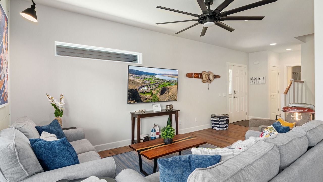 Photo of Livingroom in Quincy