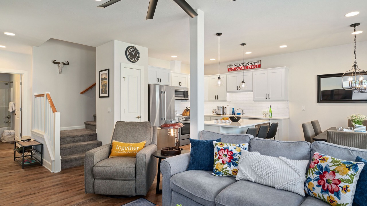 Photo of Livingroom in Quincy
