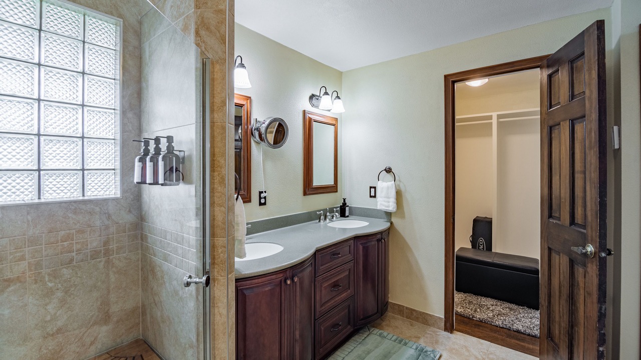 Photo of Bathroom in Eagle