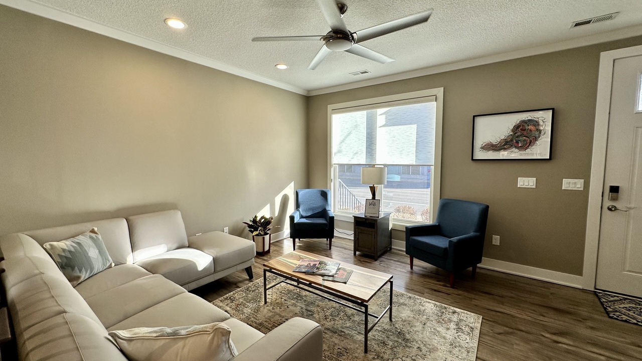 Photo of Livingroom in Downtown Des Moines