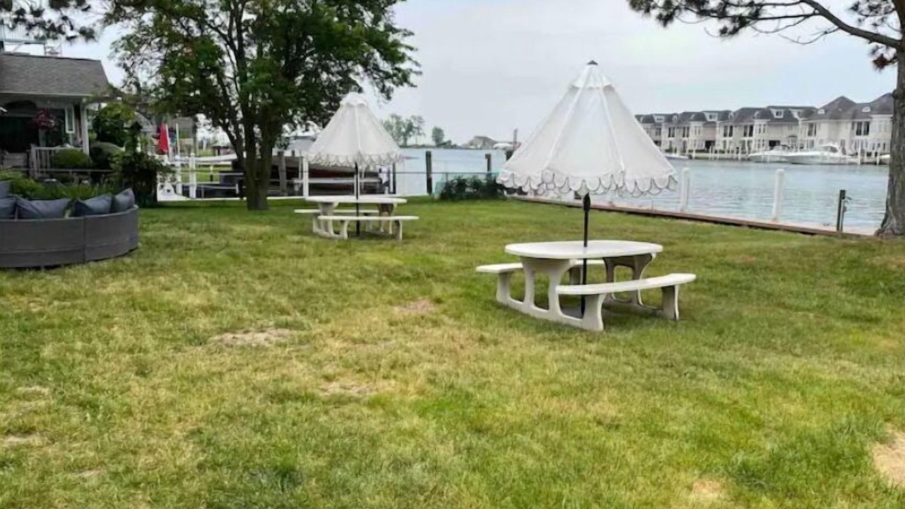 Photo of Outdoor in Harrison
